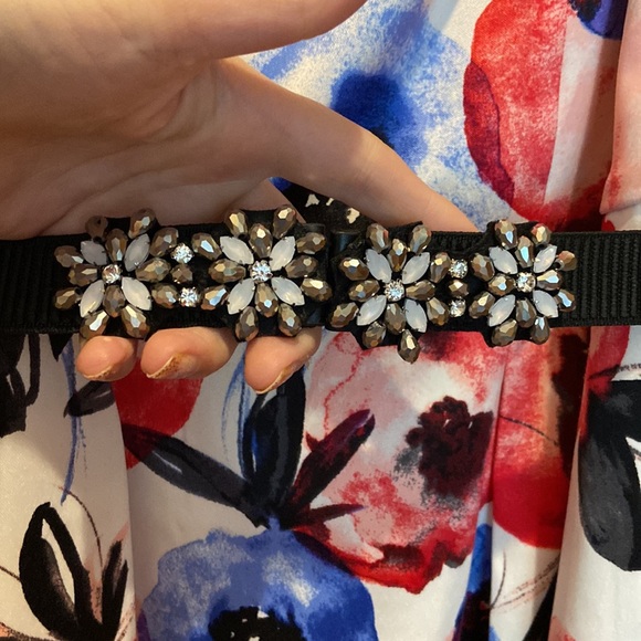 Luxe by Carmen Marc Valvo Floral Dress size 12 - Picture 4 of 6